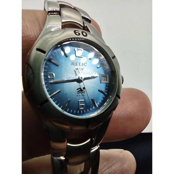 Relic Wet Women's Date Watch ZR11647 110309 - Picture 2 of 11